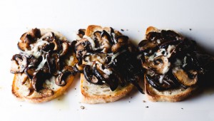 ep121 - mushroom crostini