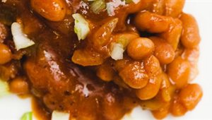 chipotle baked beans